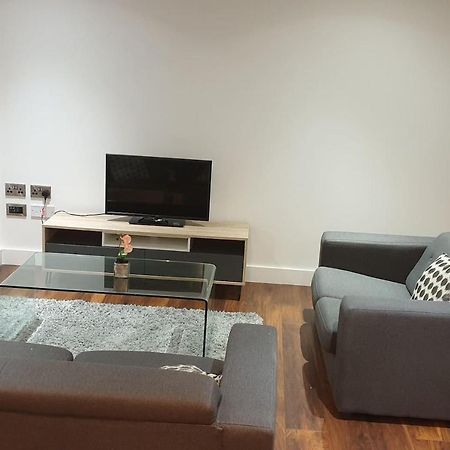 Stunning 2-Bed Apartment In Manchester City Centre מנצ'סטר מראה חיצוני תמונה